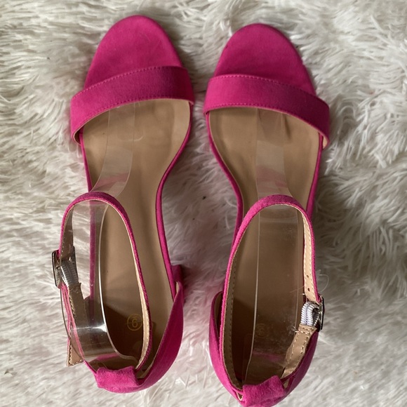 New hot pink block heels strap festive casual Suede sandals, size 9 - Picture 9 of 9